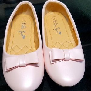 Girl shoes